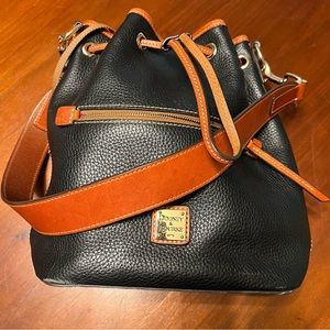 Dooney and Bourke bucket bag black pebbled leather shoulder strap